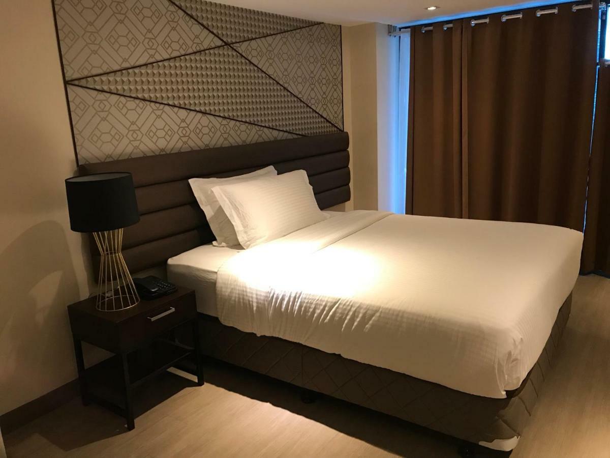Pasig City Maxx Hotel Ortigas מראה חיצוני תמונה