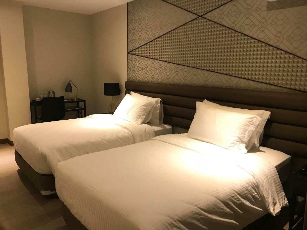 Pasig City Maxx Hotel Ortigas מראה חיצוני תמונה
